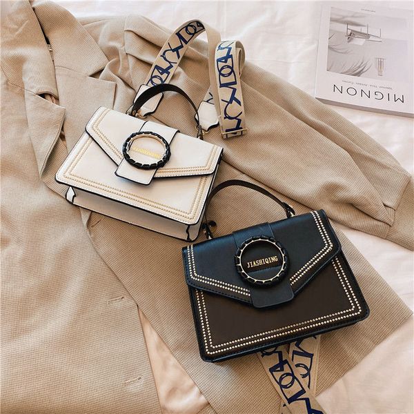 shopping hong kong style retro small bag womens bag 2021 spring and summer new fashion all-match small square bag internet celebrity shoulde
shopping hong kong style retro small bag womens bag 2021 spring and summer new fashion all-match small square bag internet celebrity shoulde
