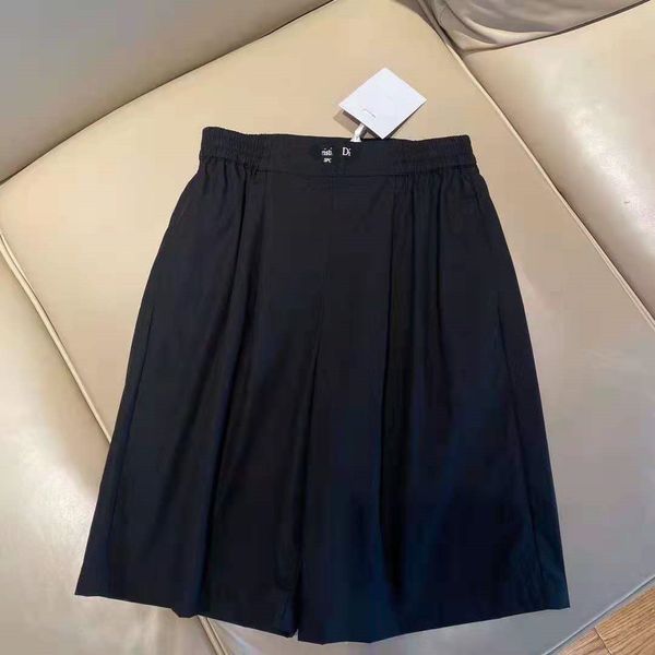 high version 21 spring summer new fashion simple temperament, fresh and comfortable, breathable wide leg capri pants, women's, White;black
high version 21 spring summer new fashion simple temperament, fresh and comfortable, breathable wide leg capri pants, women's, White;black