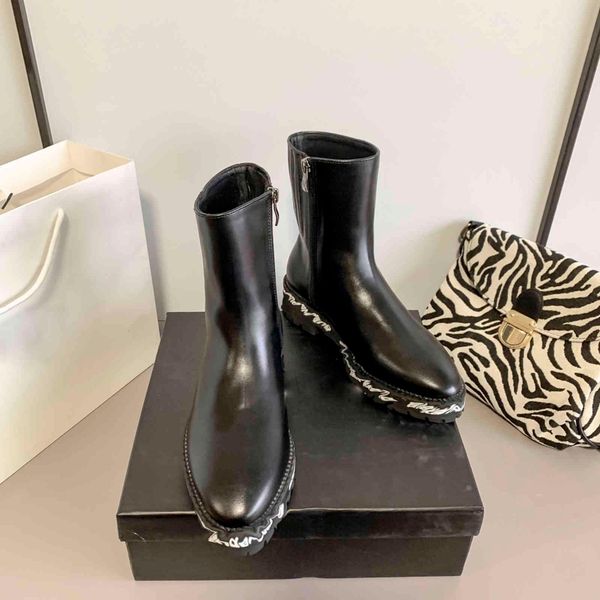 boots designer women's ankle boots fashion letter printing leather metal zipper platform martin autumn outdoor highs heels o77f, Black
boots designer women's ankle boots fashion letter printing leather metal zipper platform martin autumn outdoor highs heels o77f, Black