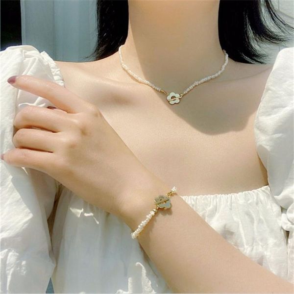 chokers french jewelry gift retro korean style necklace female sweater chain flowers clavicle pearl bracelet, Golden;silver
chokers french jewelry gift retro korean style necklace female sweater chain flowers clavicle pearl bracelet, Golden;silver