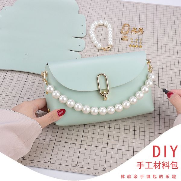 handbags felicie purse designers luxurys chain foreign style women's bag 2021 net red single shoulder crossbody self made hand woven di, Black;red
handbags felicie purse designers luxurys chain foreign style women's bag 2021 net red single shoulder crossbody self made hand woven di, Black;red