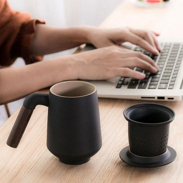 ceramic cup filter personal office black pottery mug separation with cover business custom logo mugs
ceramic cup filter personal office black pottery mug separation with cover business custom logo mugs