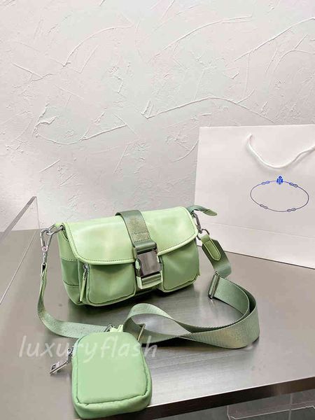 louis vutton bag2021 latest women crossbody messenger bag waterproof material casual purses fashion designers brands durable me
louis vutton bag2021 latest women crossbody messenger bag waterproof material casual purses fashion designers brands durable me