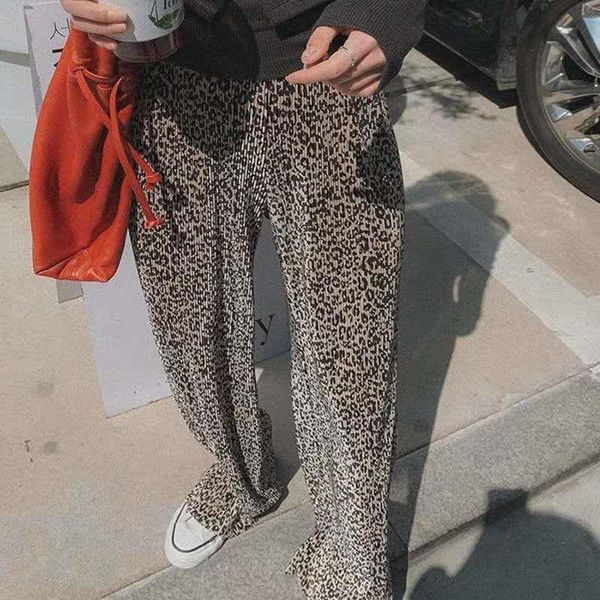 summer fashion leopard print chiffon womens pants wide leg casual all match elastic waist full length, Black;white
summer fashion leopard print chiffon womens pants wide leg casual all match elastic waist full length, Black;white