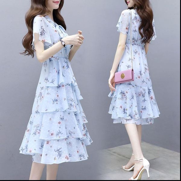 womens dress summer of korean version printed chiffon with long style and thin fragmented cake, Black;gray
womens dress summer of korean version printed chiffon with long style and thin fragmented cake, Black;gray