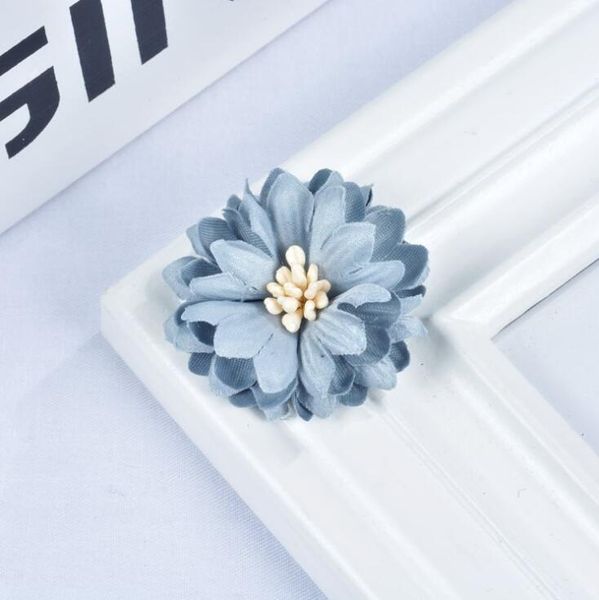professional clothing accessories cloth rose brooch handmade flower frizzle, Gray 
professional clothing accessories cloth rose brooch handmade flower frizzle, Gray