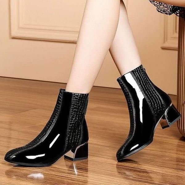 boots women ankle patent leather zipper ladies chunky heels fashion warm plush winter shoes snow woman, Black
boots women ankle patent leather zipper ladies chunky heels fashion warm plush winter shoes snow woman, Black