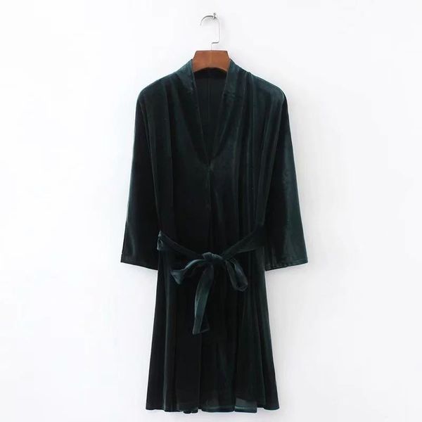 casual dresses lady v neck sashes velvet mini dress women three quarter sleeve autumn femme vestidos d2062, Black;gray
casual dresses lady v neck sashes velvet mini dress women three quarter sleeve autumn femme vestidos d2062, Black;gray
