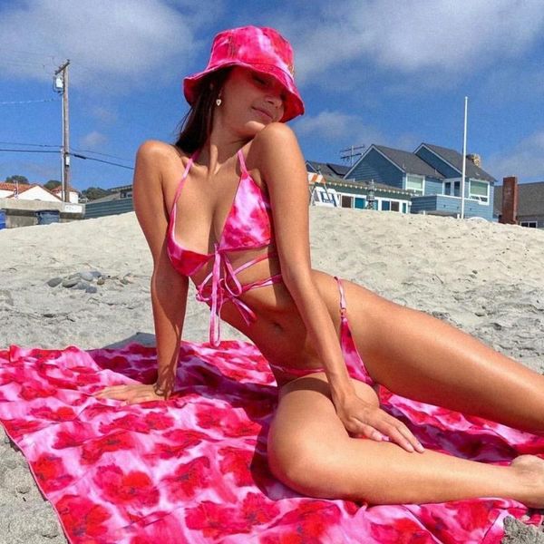 women's swimwear women bikini with cover up 3 piece set red tie dye 2021 bandage brazilian swimsuit bathing suit beachwear, White;black
women's swimwear women bikini with cover up 3 piece set red tie dye 2021 bandage brazilian swimsuit bathing suit beachwear, White;black