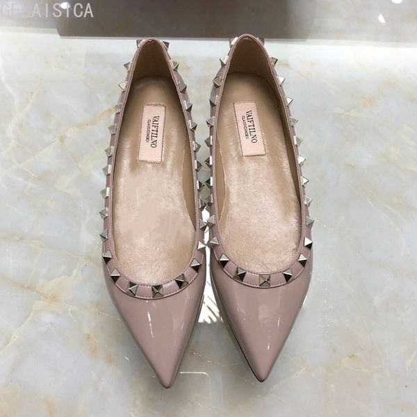 sandals 2021 pointed shallow v right full black matte women casual leather willow nail rivet flat heel shoes 02t9
sandals 2021 pointed shallow v right full black matte women casual leather willow nail rivet flat heel shoes 02t9