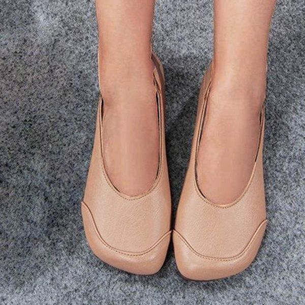 sandals women flat shoes retro pointed toe handmade suede female loafers outdoor comfortable solid color slip on lady casual, Black
sandals women flat shoes retro pointed toe handmade suede female loafers outdoor comfortable solid color slip on lady casual, Black