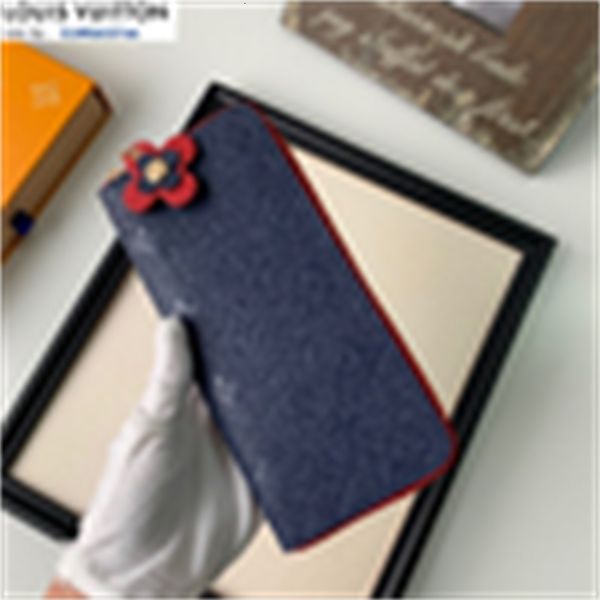 chain indigo leather brand key phone designer women real luxury long wallets m64161 wallet pouches floral card holders zip wallet cases purs, Red;black
chain indigo leather brand key phone designer women real luxury long wallets m64161 wallet pouches floral card holders zip wallet cases purs, Red;black