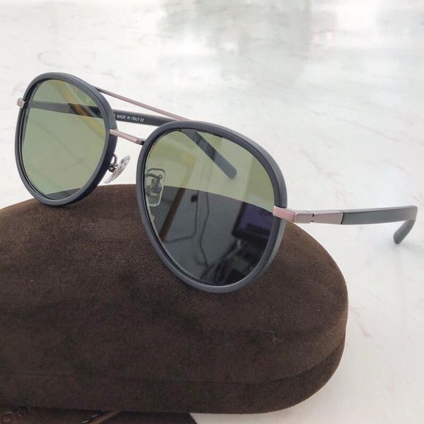 new 1060 sunglasses women designer fashion square frame uv400 protection lens popular summer style sunglasses come with case, White;black
new 1060 sunglasses women designer fashion square frame uv400 protection lens popular summer style sunglasses come with case, White;black