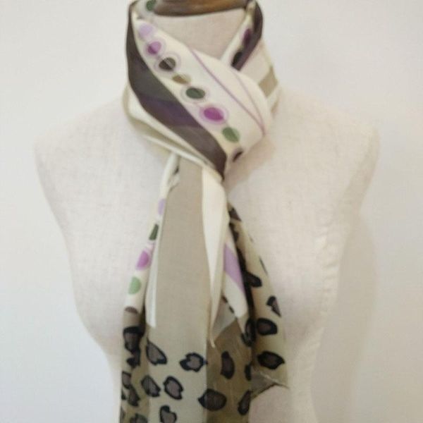 scarves 2021 temperament wild quality chinese style trend elegant and comfortable silk scarf, Blue;gray
scarves 2021 temperament wild quality chinese style trend elegant and comfortable silk scarf, Blue;gray