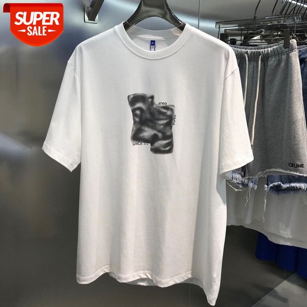 ader ss geometric holy water pattern printed back embroidery logo men and women loose short-sleeved t-shirt #jh1j, White;black
ader ss geometric holy water pattern printed back embroidery logo men and women loose short-sleeved t-shirt #jh1j, White;black