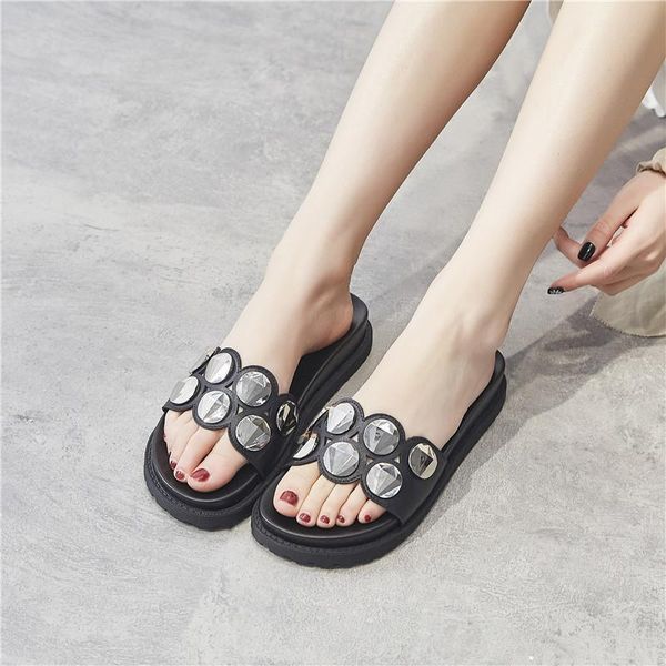 diamond metal studs hollow out lacework microfiber flip flops women creepers open toe sandals sequined muffins sandalias femme, Black
diamond metal studs hollow out lacework microfiber flip flops women creepers open toe sandals sequined muffins sandalias femme, Black