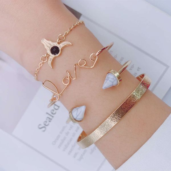 hand catenary tauren love letter turquoise smooth face women's and bracelet combination set, Golden;silver
hand catenary tauren love letter turquoise smooth face women's and bracelet combination set, Golden;silver