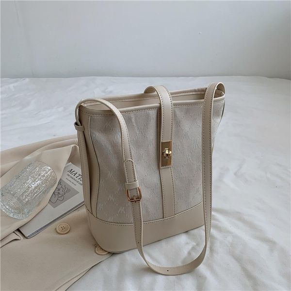 evening bags bag for women 2021 fashion bucket shoulder messenger underarm handbag female
evening bags bag for women 2021 fashion bucket shoulder messenger underarm handbag female