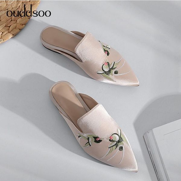 slippers ods women low heel fashion brand mule shoes pointed toe slides sandal ladies mules cuir femme chinese embroidery, Black
slippers ods women low heel fashion brand mule shoes pointed toe slides sandal ladies mules cuir femme chinese embroidery, Black