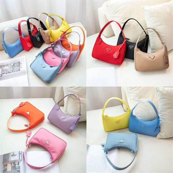 lvhgg new hobo shoulder bag for women waterproof canvas shoulder tote hands presbyopic purse lady messenger bag wholesaledesignergenuineleat
lvhgg new hobo shoulder bag for women waterproof canvas shoulder tote hands presbyopic purse lady messenger bag wholesaledesignergenuineleat