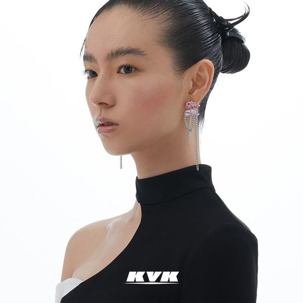 stud kvk peach blossom crystal tassel earrings niche design 2021 temperament high-grade accessories, Golden;silver
stud kvk peach blossom crystal tassel earrings niche design 2021 temperament high-grade accessories, Golden;silver