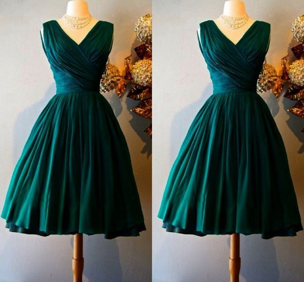 2021 elegant dark green prom dresses vintage knee length party gowns v neck satin pleated vestidos de noiva, Black
2021 elegant dark green prom dresses vintage knee length party gowns v neck satin pleated vestidos de noiva, Black