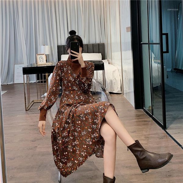 casual dresses spring and winter thick floral high-necked dress fake two pieces elegant long flower basic female, Black;gray
casual dresses spring and winter thick floral high-necked dress fake two pieces elegant long flower basic female, Black;gray