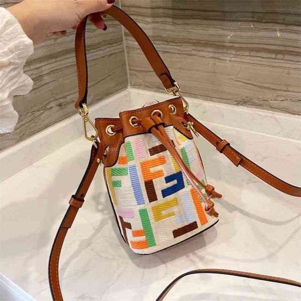 outlet simon fundy women's bag ff color letter mini bucket 2021 fashion vitality star luxuryss designerss yw
outlet simon fundy women's bag ff color letter mini bucket 2021 fashion vitality star luxuryss designerss yw