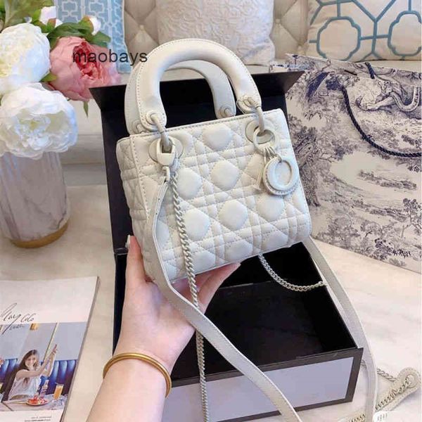 christian designer bag female 2022 summer new fashion tot bag leather princess versatile one shoulder messenger hand
christian designer bag female 2022 summer new fashion tot bag leather princess versatile one shoulder messenger hand