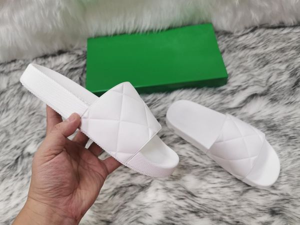 slippers summer 2021 flat shoes women open toe slip-on runway beach slides holiday woman, Black
slippers summer 2021 flat shoes women open toe slip-on runway beach slides holiday woman, Black