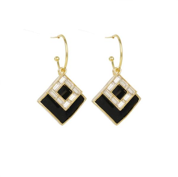 dangle & chandelier 2021 trendy hollow square alloy frame crystal earrings for women charm brincos eardrop jewelry gifts, Silver
dangle & chandelier 2021 trendy hollow square alloy frame crystal earrings for women charm brincos eardrop jewelry gifts, Silver