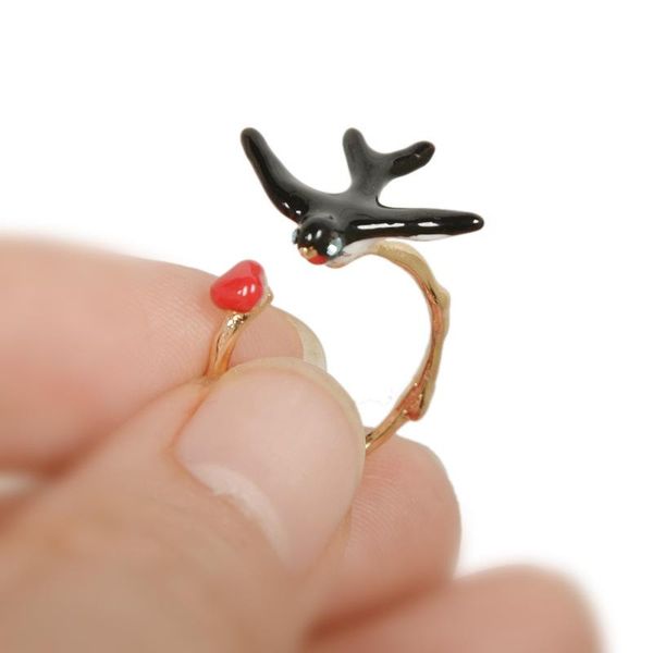 cluster rings beautiful swallow heart charm for women girl gold color alloy black adjustable open ring jewelry, Golden;silver
cluster rings beautiful swallow heart charm for women girl gold color alloy black adjustable open ring jewelry, Golden;silver