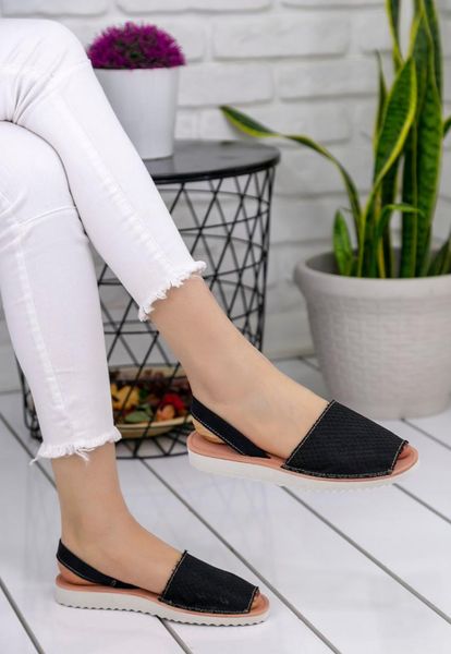 sultan samiye leather straps slip on sandals ladies flats black pattern slides female mules summer slippers shoes for women 2021
sultan samiye leather straps slip on sandals ladies flats black pattern slides female mules summer slippers shoes for women 2021