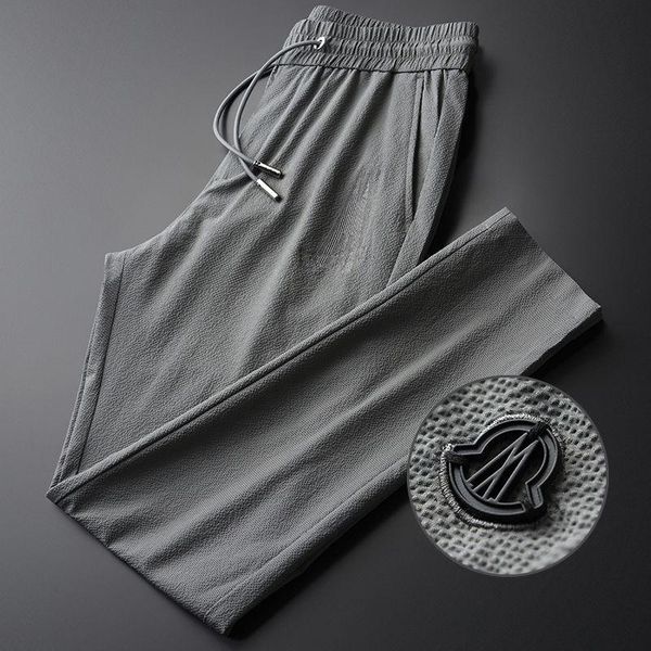 men's pants textured yarn dyed twill embroidery casual spring / summer 2021 fashion drawcord solid color straight, Black
men's pants textured yarn dyed twill embroidery casual spring / summer 2021 fashion drawcord solid color straight, Black