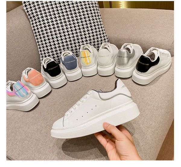 casual shoes 2021 small white shoes women's leather thick sole inside high loose cake bottom versatile couple casual board fashion, Black
casual shoes 2021 small white shoes women's leather thick sole inside high loose cake bottom versatile couple casual board fashion, Black