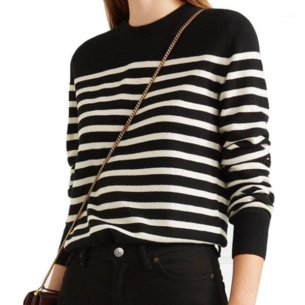 fall/winter 2021 sweater fashion black and white striped round neck long sleeve knitted pullover women's sweaters, White;black
fall/winter 2021 sweater fashion black and white striped round neck long sleeve knitted pullover women's sweaters, White;black