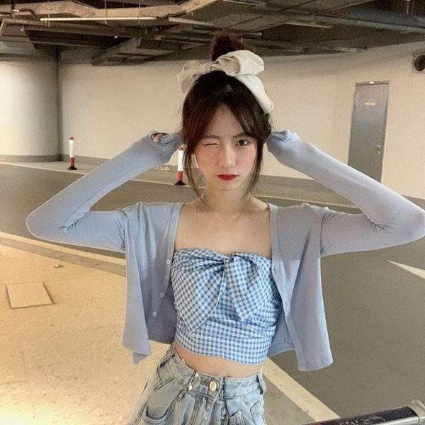 women's blouses & shirts 2021 summer v-neck thin sweater button up sun protection women long sleeve knitted cardigan coat myself, White
women's blouses & shirts 2021 summer v-neck thin sweater button up sun protection women long sleeve knitted cardigan coat myself, White