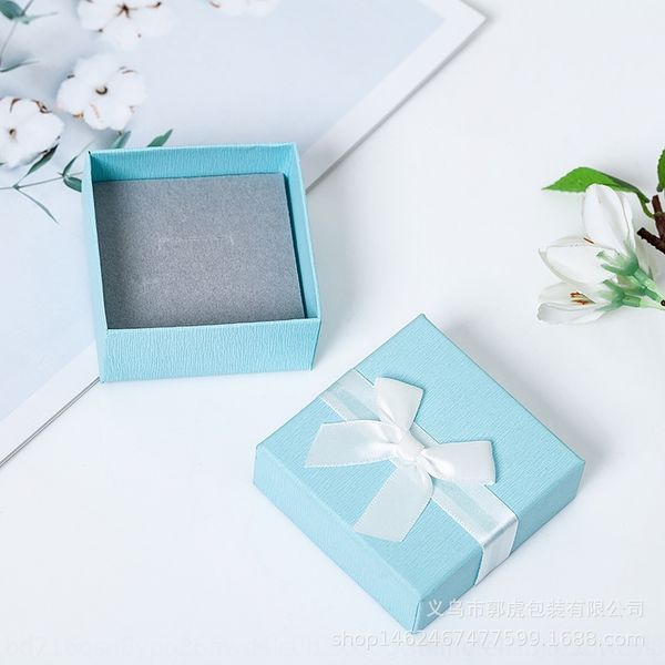 rQo blue simple bag small boxes fresh packing earrings jewelry packaging boxes necklace small jewelry, Black;white
rQo blue simple bag small boxes fresh packing earrings jewelry packaging boxes necklace small jewelry, Black;white