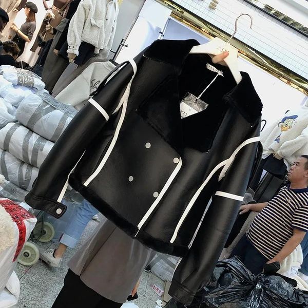 women's leather & faux fur integrated short motorcycle pu coat 2021 autumn winter cashmere thick plus size loose jacket clothes top, Black
women's leather & faux fur integrated short motorcycle pu coat 2021 autumn winter cashmere thick plus size loose jacket clothes top, Black