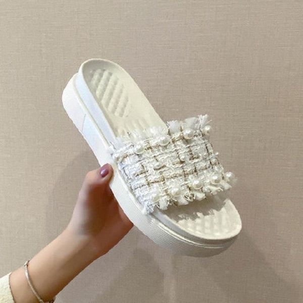 slippers exquisite rhinestone platform slope heel ladies summer style pure color elegant casual beach shoes large size 40., Black
slippers exquisite rhinestone platform slope heel ladies summer style pure color elegant casual beach shoes large size 40., Black