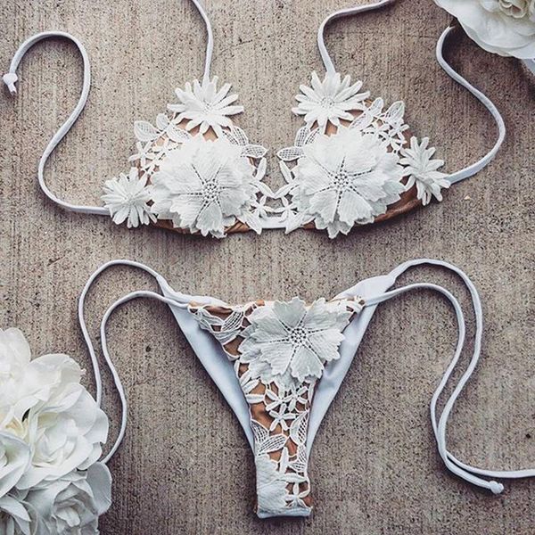 two pieces swimsuit 2021 3d floral swimwear lace bikinis women white bikini set micro biquini push up female bathing suits women's, White;black
two pieces swimsuit 2021 3d floral swimwear lace bikinis women white bikini set micro biquini push up female bathing suits women's, White;black