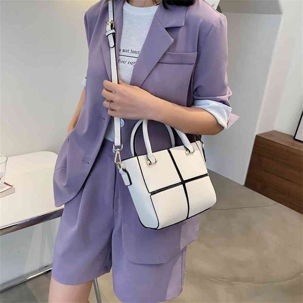 2021 new fashion korean foreign style pu women's handbag one shoulder messenger bag
2021 new fashion korean foreign style pu women's handbag one shoulder messenger bag