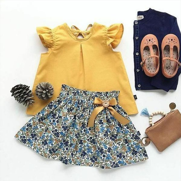 wholesale cute toddler baby girls clothes sets floral 2pcs summer kids ruffle sleeve tank and skirt outfits, White
wholesale cute toddler baby girls clothes sets floral 2pcs summer kids ruffle sleeve tank and skirt outfits, White