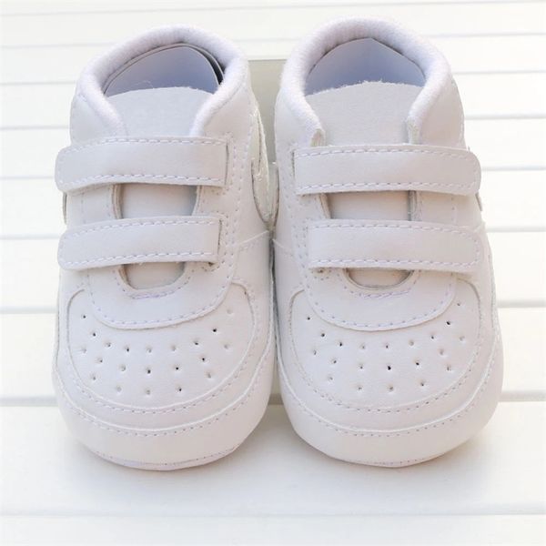 newborn toddler shoes 0-18m classical sports soft bottom pu leather fashion baby for boys and girls
newborn toddler shoes 0-18m classical sports soft bottom pu leather fashion baby for boys and girls