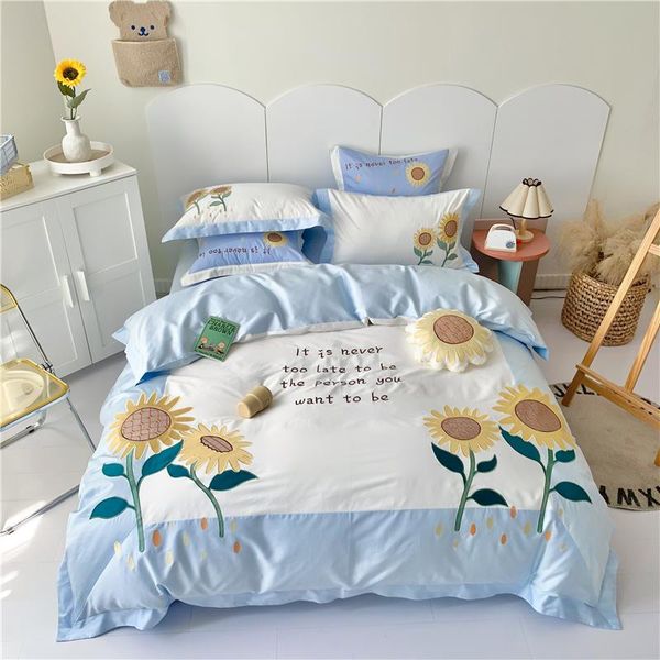 bedding sets blue/white sunflower embroidery egyptian cotton set duvet cover bed linen fitted sheet pillowcases 4pcs home textiles
bedding sets blue/white sunflower embroidery egyptian cotton set duvet cover bed linen fitted sheet pillowcases 4pcs home textiles