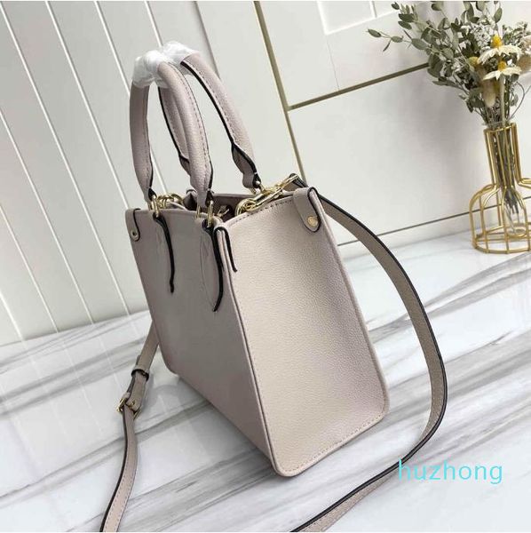 2022-genuine leather evening bags luxurys designers bags handbags women messenger handbag sac plat embossing onthego small
2022-genuine leather evening bags luxurys designers bags handbags women messenger handbag sac plat embossing onthego small
