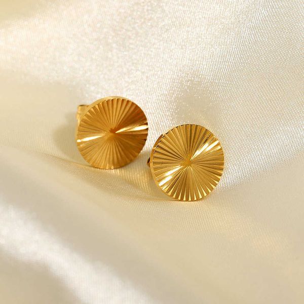 sunlight golden rvs post studies earrings jewelry small zone gold study perfect
sunlight golden rvs post studies earrings jewelry small zone gold study perfect