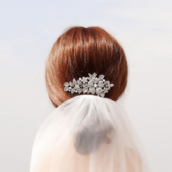 hair clips & barrettes fashion bridal wedding comb for women accessories rhinestone silver color ornaments bride headpiece jewelry, Golden;silver
hair clips & barrettes fashion bridal wedding comb for women accessories rhinestone silver color ornaments bride headpiece jewelry, Golden;silver