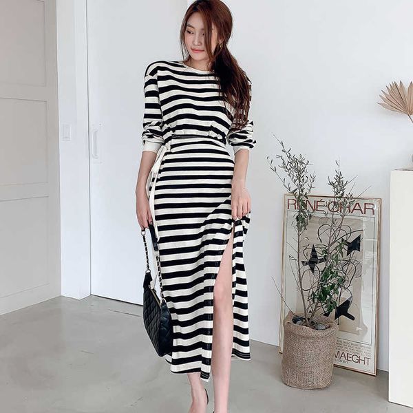autumn winter striped knitted dress women long sleeve elegant office stretchy casual ladies lace-up slim split dresses 210529, Black;gray
autumn winter striped knitted dress women long sleeve elegant office stretchy casual ladies lace-up slim split dresses 210529, Black;gray