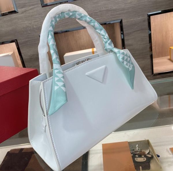 saffiano handbags purses totes lady designer shoulder bags womens evening bag patent leather with senior
saffiano handbags purses totes lady designer shoulder bags womens evening bag patent leather with senior